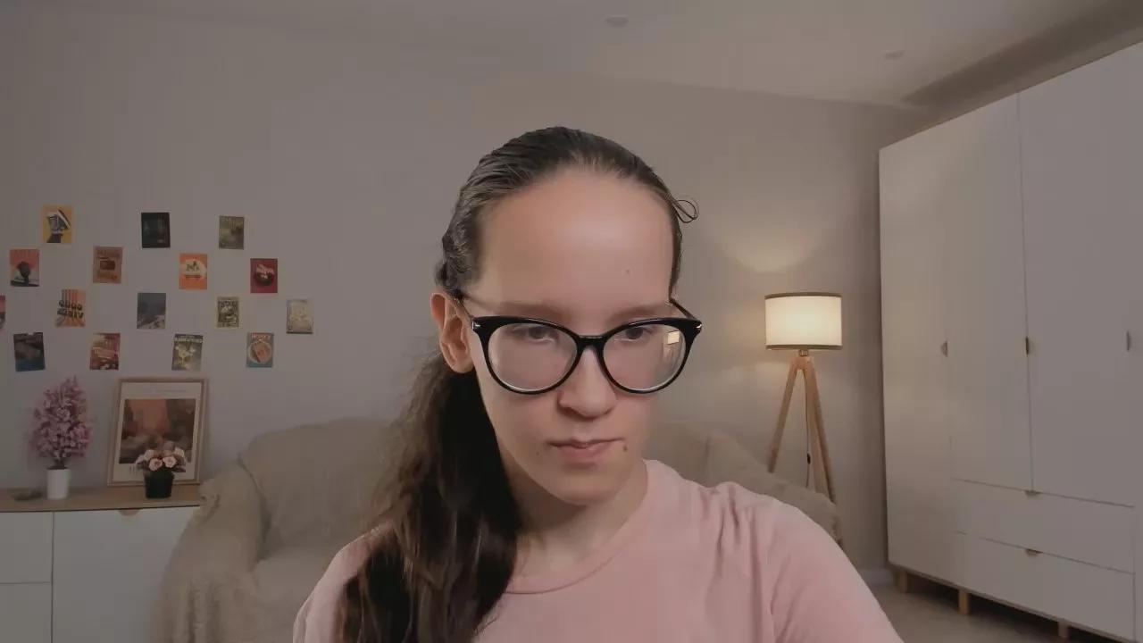 LeilaDurow from Cam4