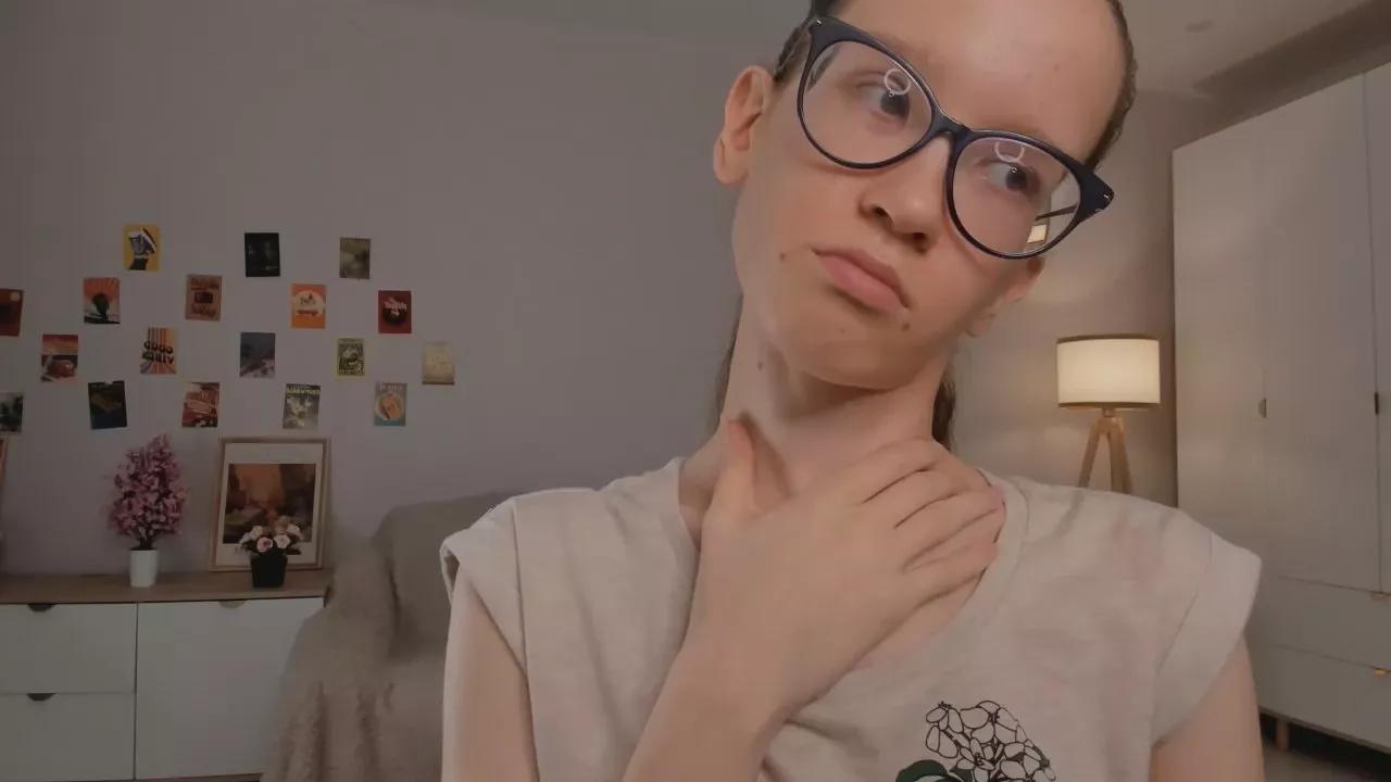 LeilaDurow from Cam4