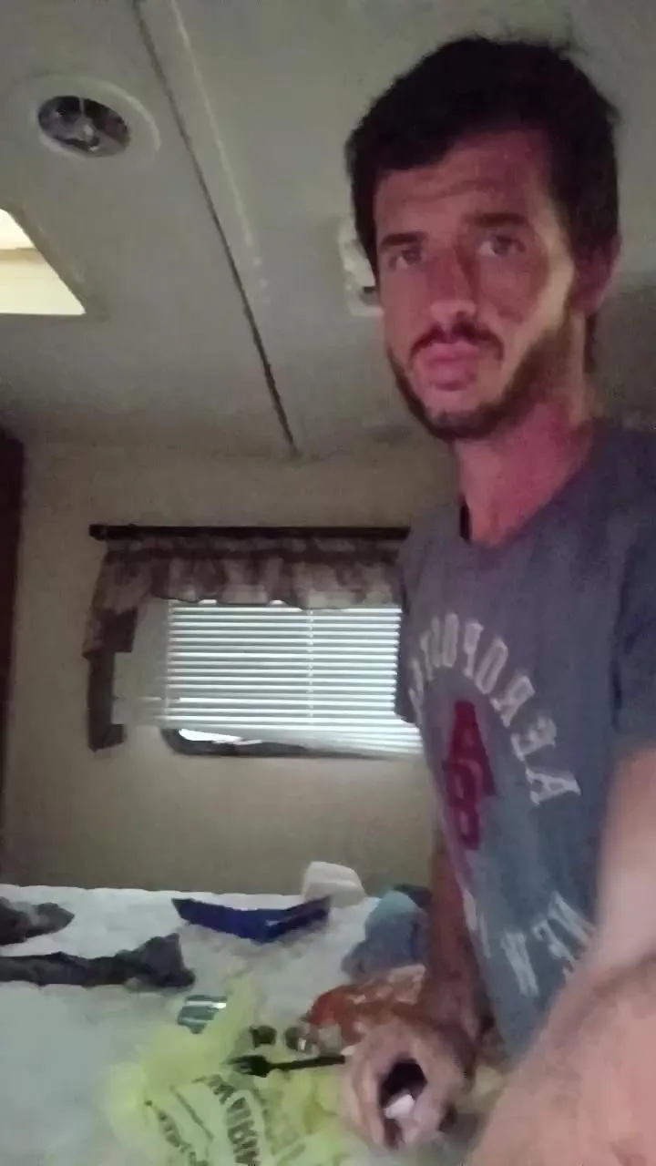 Littleguy25 from Cam4