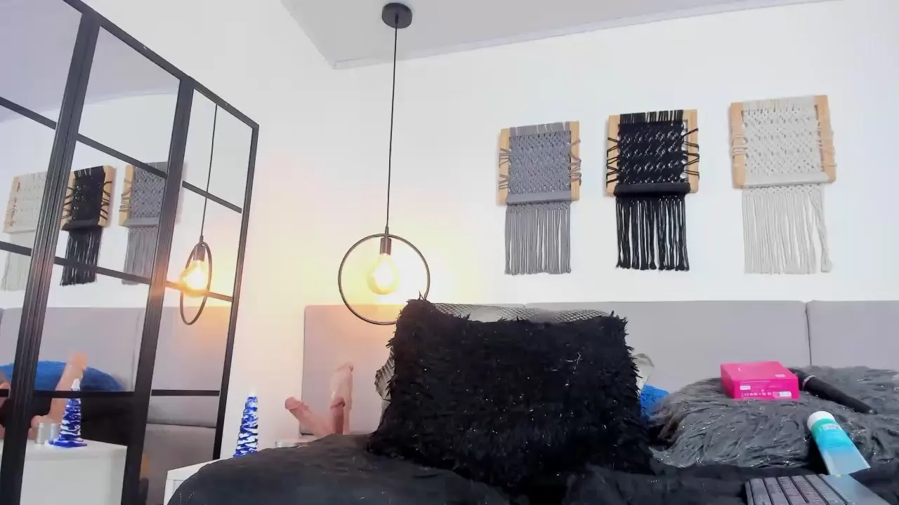 Miss_cristina from Cam4