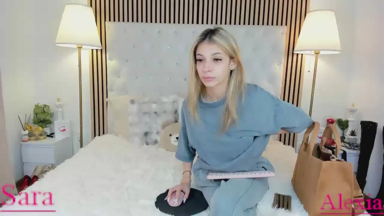 Sarawhite20 from Cam4