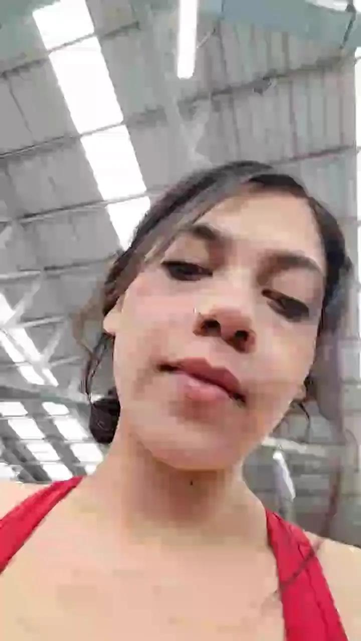 Sweet_scarlett_ from Cam4