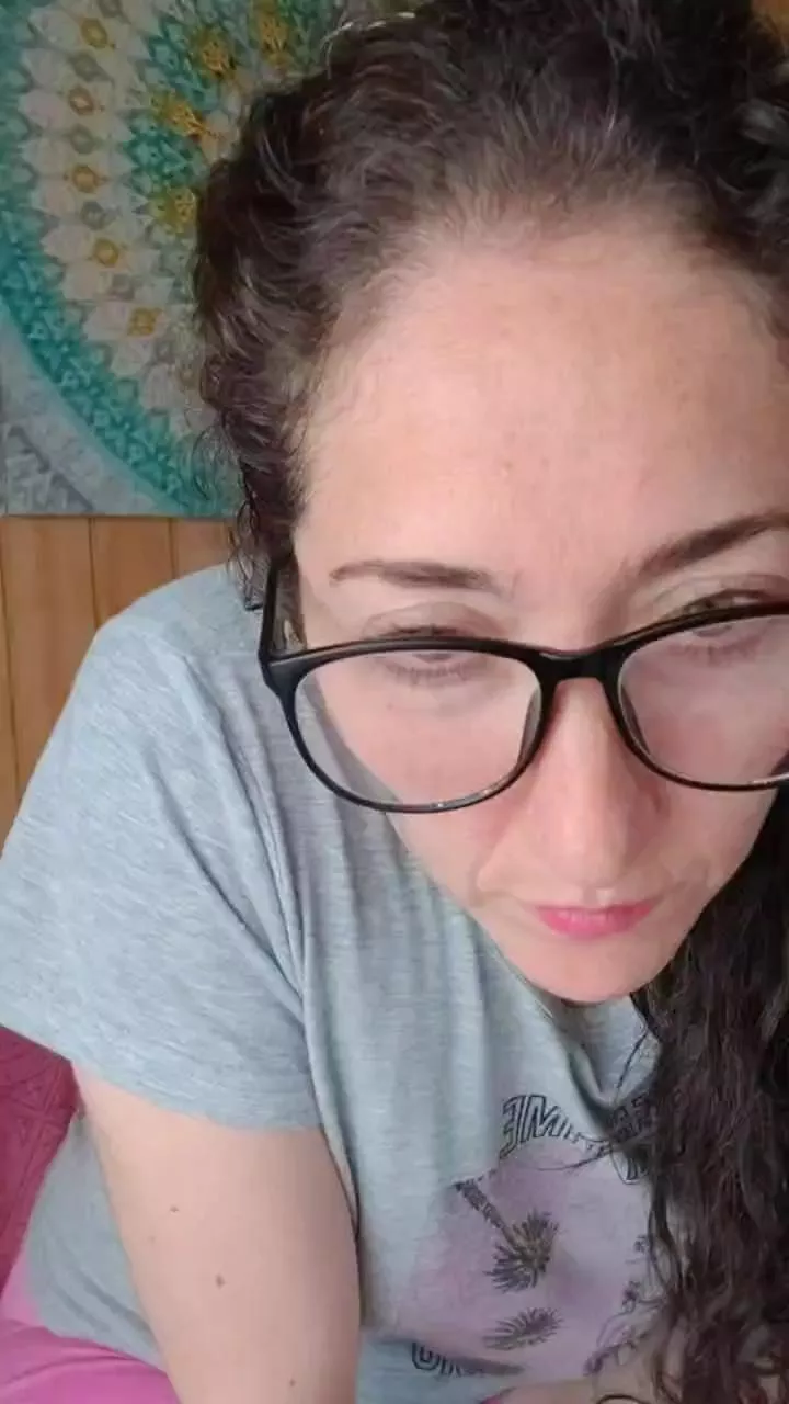 Sweetdelight69 from Cam4