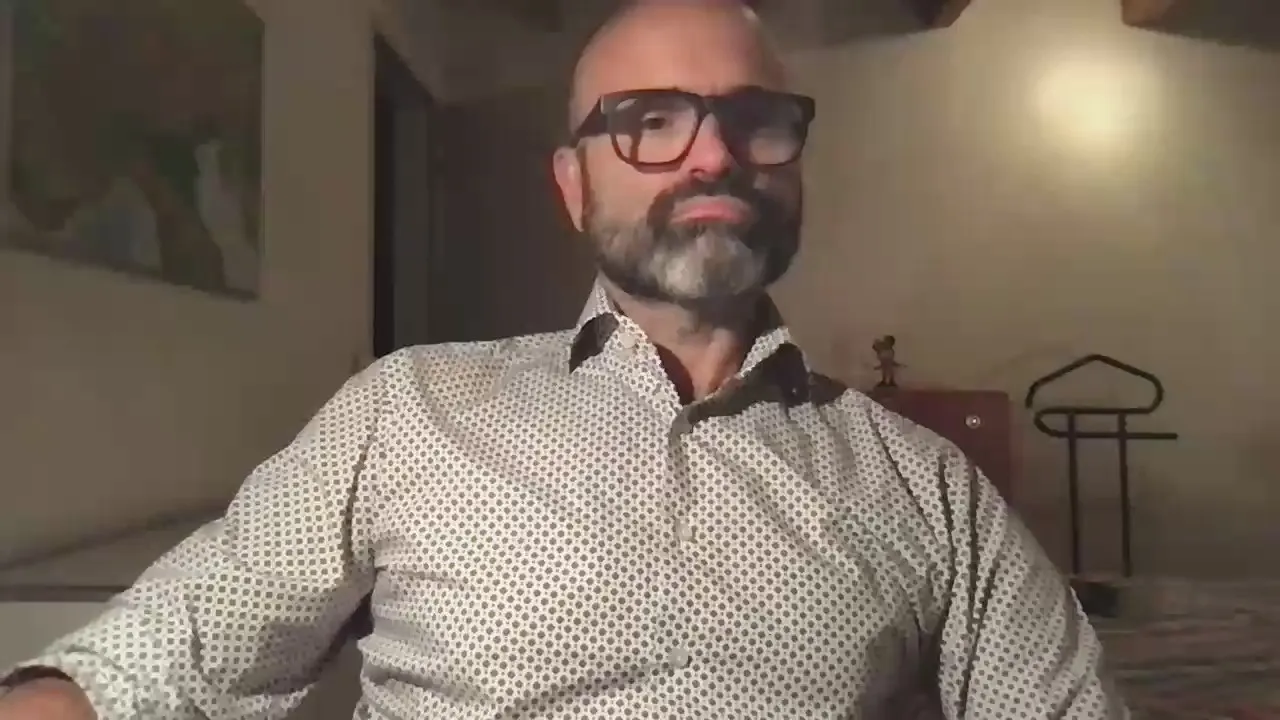 Swiss_man_69 from Cam4