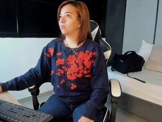 Alma-fenix from CamSoda