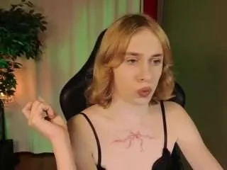 Barbierichy from CamSoda