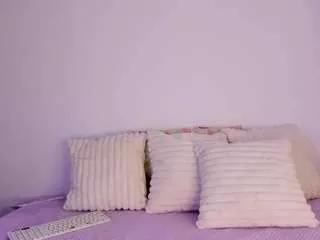 Effyreagan from CamSoda