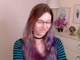 Emmatease94 from CamSoda