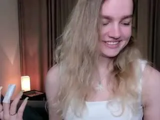 Ileenvirgil from CamSoda