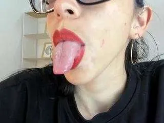 Katty-mouth from CamSoda