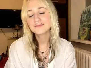 Laylathompson from CamSoda