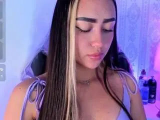 Liaa-18 from CamSoda