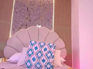 Natasha-l from CamSoda