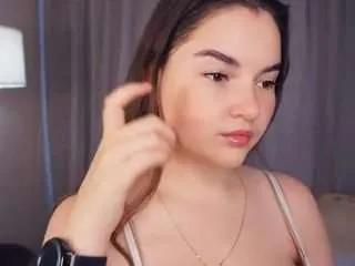 Queenieclowes from CamSoda