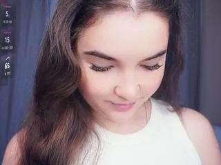 Queenieclowes from CamSoda