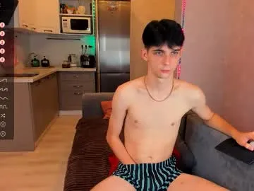 Aaron_bang from Chaturbate