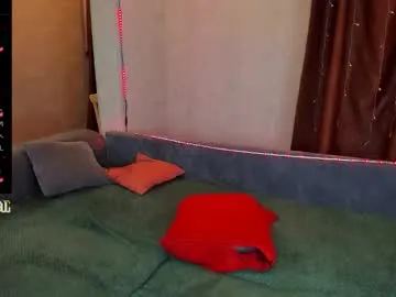 Aaron_bang from Chaturbate