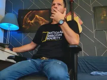 Aaronbomer from Chaturbate