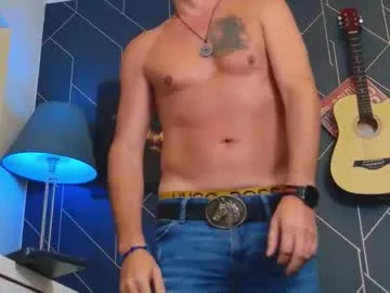 Aaronbomer from Chaturbate