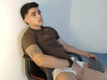 Adama_soa from Chaturbate