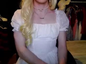 Amaliecd from Chaturbate