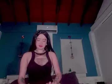 Ariana_whitee from Chaturbate