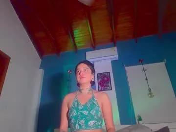 Ariana_whitee from Chaturbate