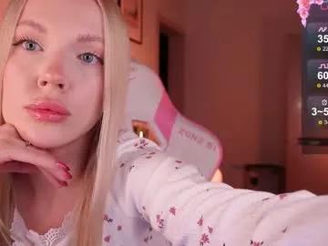 Baaby_bon from Chaturbate