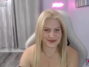 Bellastar84 from Chaturbate