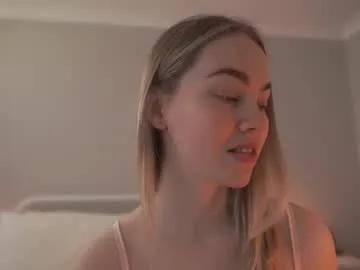 Bibi_it_is from Chaturbate