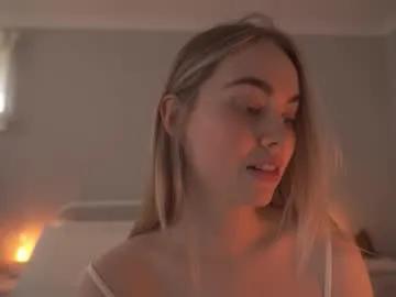 Bibi_it_is from Chaturbate