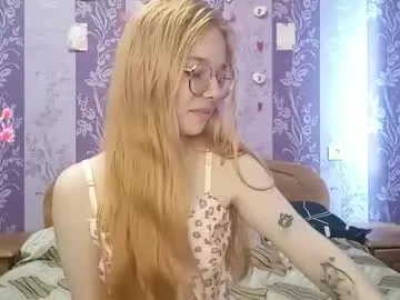 Cucumber_kringe from Chaturbate