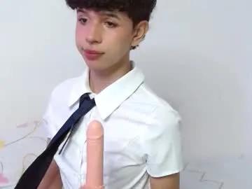 Cuddly_twinkie from Chaturbate