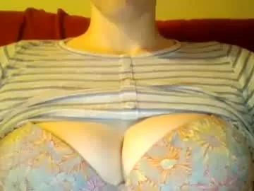 Daddylookatmylonglegs from Chaturbate