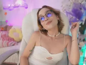 Dalahiarushh from Chaturbate