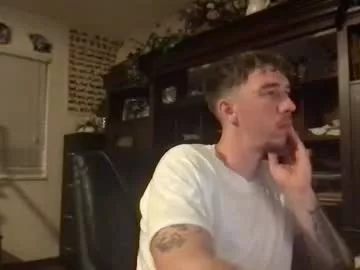 Dannythreeyway from Chaturbate