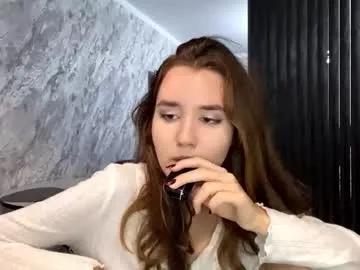Deeannballmann from Chaturbate