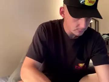 Deeyungguy from Chaturbate