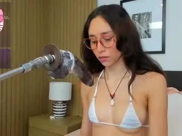 Doll_bella_ from Chaturbate