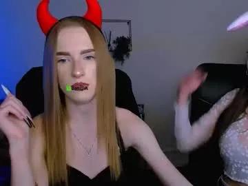 Doll_vey from Chaturbate