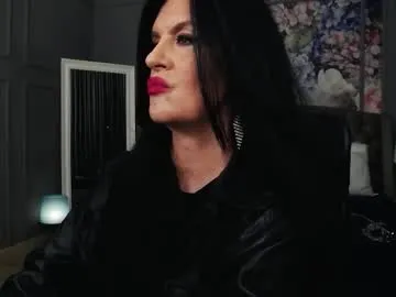 Dommelisa from Chaturbate