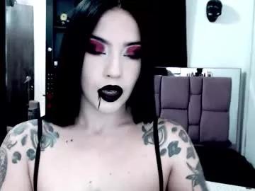 Emearld_black from Chaturbate