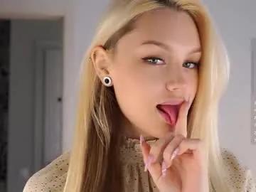 emmiemurray from Chaturbate