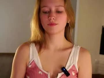 Emmyleri from Chaturbate