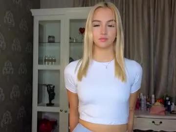 falllen_angell from Chaturbate