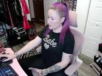 Gennyrock from Chaturbate