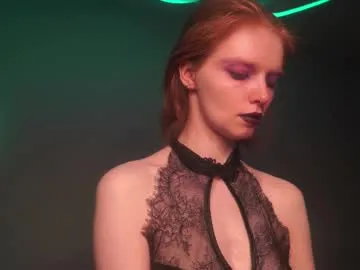 Ginger_hugs from Chaturbate