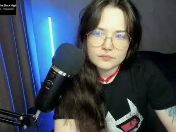 Hell_hotline from Chaturbate