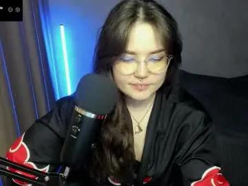 Hell_hotline from Chaturbate