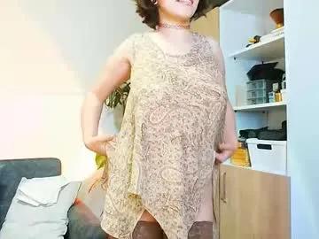 Holly_and_honey_69 from Chaturbate